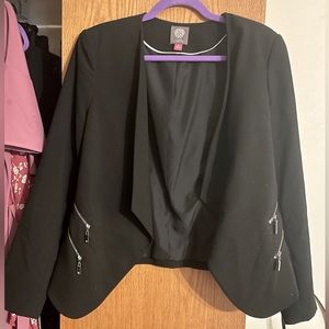 Black Vince Camuto Blazer